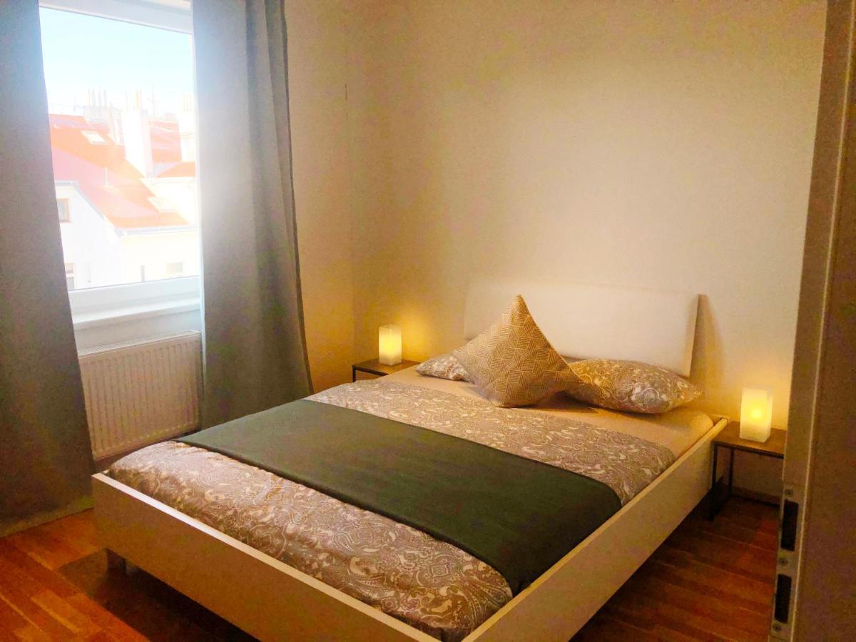 On The Top Apartments Prague Extérieur photo